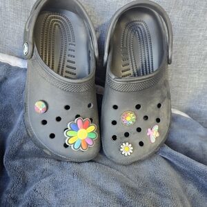 CROCS Kids Black Sandals with Colorful Flower Charms